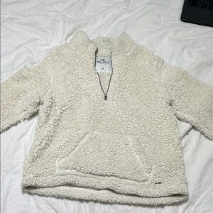 Hollister Women's Off-White Sherpa Turtleneck Sweater